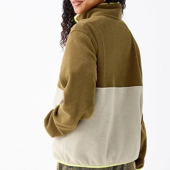 NWT Colour block polar fleece sweater - Picture 5 of 5